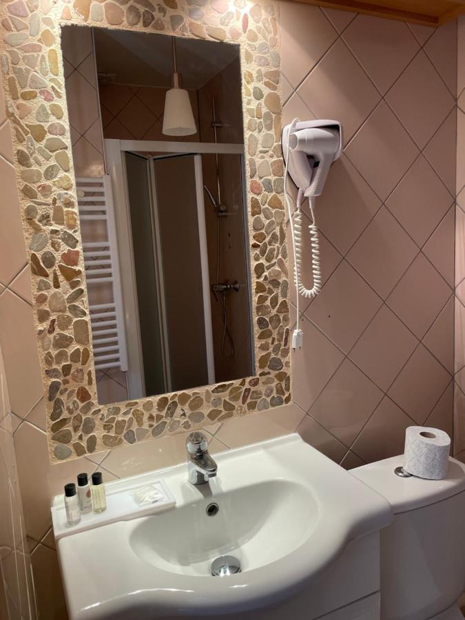 Hotel La Capitainerie Châteauneuf-sur-Loire Eksteriør bilde